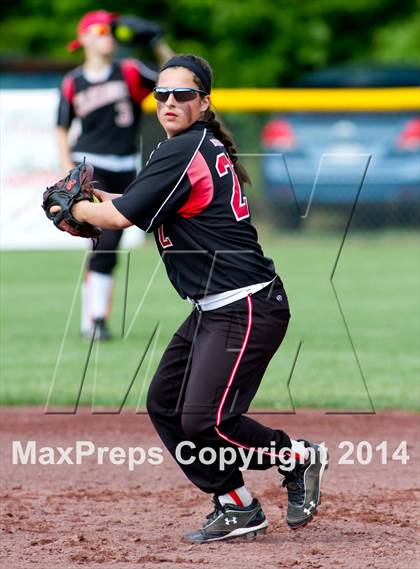 Thumbnail 3 in East Meadow vs. Clarence (NYSPHSAA Class AA Semifinal) photogallery.