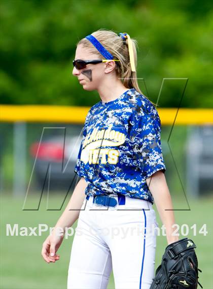 Thumbnail 2 in East Meadow vs. Clarence (NYSPHSAA Class AA Semifinal) photogallery.