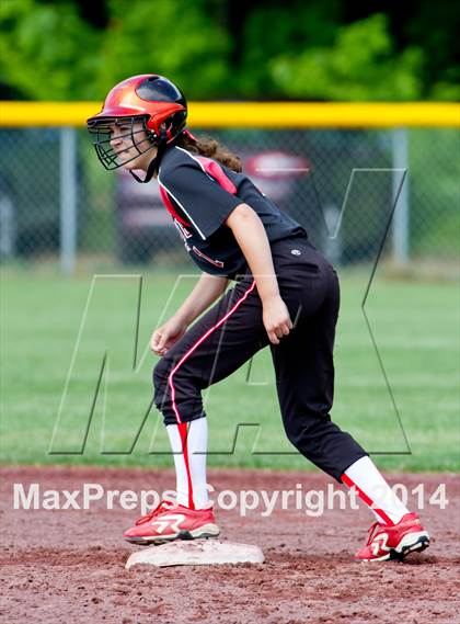Thumbnail 2 in East Meadow vs. Clarence (NYSPHSAA Class AA Semifinal) photogallery.
