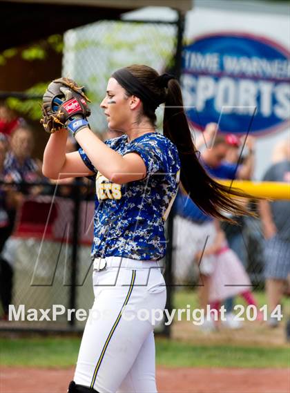 Thumbnail 3 in East Meadow vs. Clarence (NYSPHSAA Class AA Semifinal) photogallery.