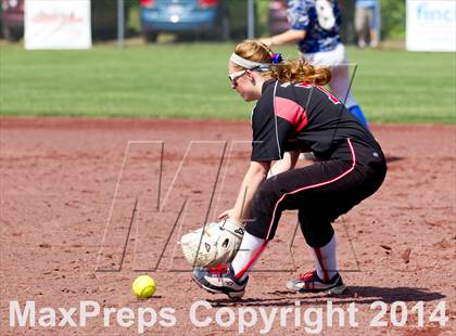 Thumbnail 3 in East Meadow vs. Clarence (NYSPHSAA Class AA Semifinal) photogallery.