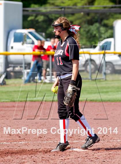 Thumbnail 2 in East Meadow vs. Clarence (NYSPHSAA Class AA Semifinal) photogallery.