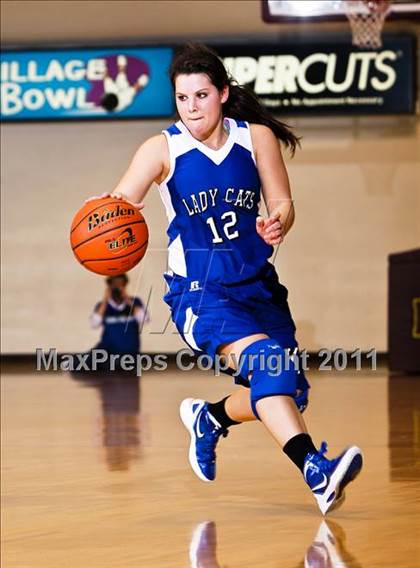 Thumbnail 1 in Burkburnett vs. Krum (Fantasy of Lights) photogallery.