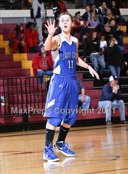 Thumbnail 2 in Burkburnett vs. Krum (Fantasy of Lights) photogallery.