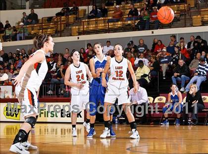 Thumbnail 3 in Burkburnett vs. Krum (Fantasy of Lights) photogallery.