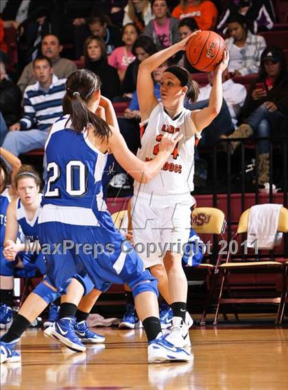 Thumbnail 3 in Burkburnett vs. Krum (Fantasy of Lights) photogallery.