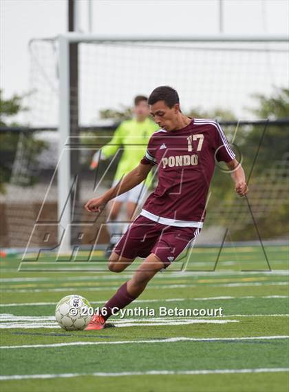 Thumbnail 3 in Ponderosa vs. ThunderRidge photogallery.