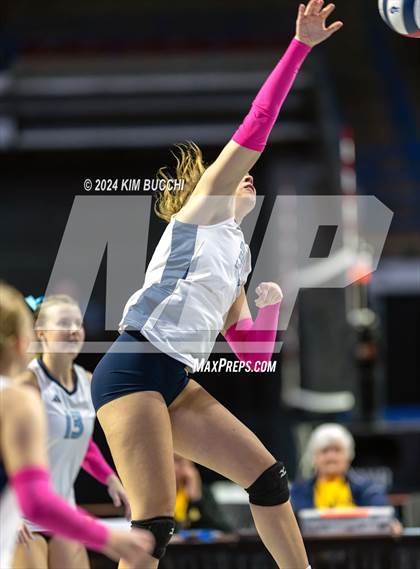 Thumbnail 1 in Philip Barbour vs. Charleston Catholic (WVSSAC Class AA Semifinal) photogallery.