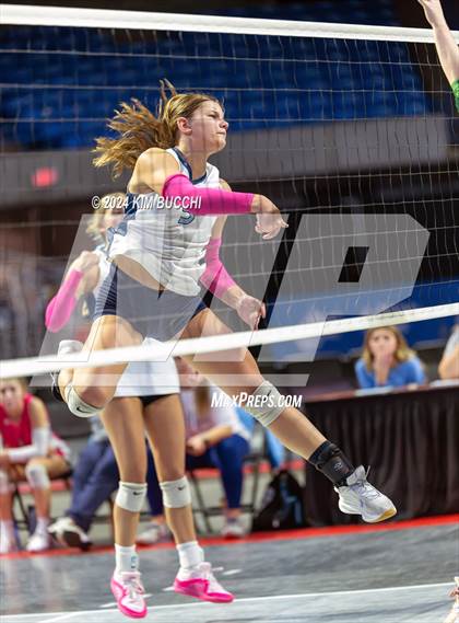 Thumbnail 1 in Philip Barbour vs. Charleston Catholic (WVSSAC Class AA Semifinal) photogallery.