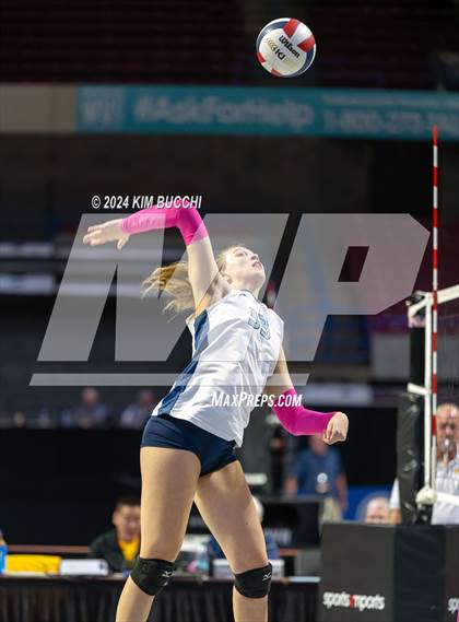 Thumbnail 1 in Philip Barbour vs. Charleston Catholic (WVSSAC Class AA Semifinal) photogallery.