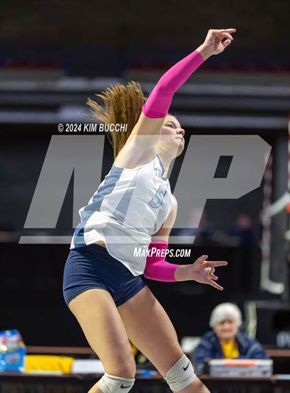 Thumbnail 2 in Philip Barbour vs. Charleston Catholic (WVSSAC Class AA Semifinal) photogallery.