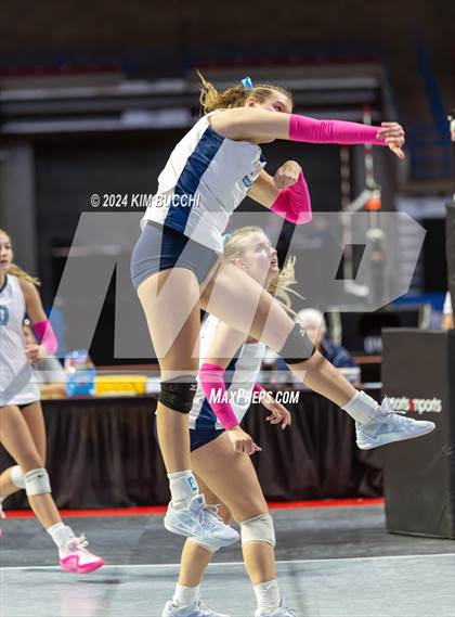 Thumbnail 2 in Philip Barbour vs. Charleston Catholic (WVSSAC Class AA Semifinal) photogallery.