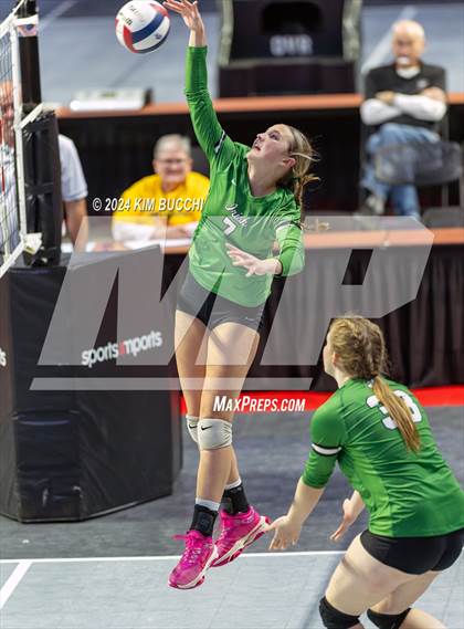 Thumbnail 3 in Philip Barbour vs. Charleston Catholic (WVSSAC Class AA Semifinal) photogallery.