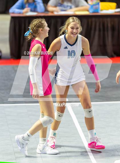 Thumbnail 2 in Philip Barbour vs. Charleston Catholic (WVSSAC Class AA Semifinal) photogallery.