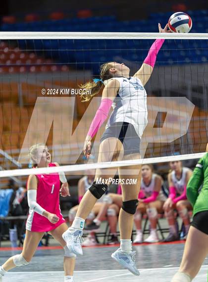 Thumbnail 1 in Philip Barbour vs. Charleston Catholic (WVSSAC Class AA Semifinal) photogallery.