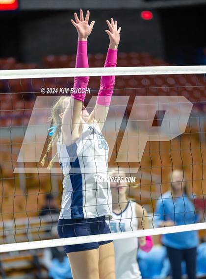 Thumbnail 2 in Philip Barbour vs. Charleston Catholic (WVSSAC Class AA Semifinal) photogallery.