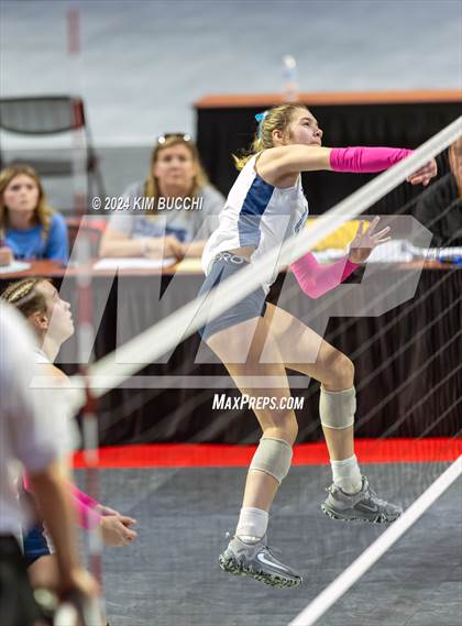 Thumbnail 3 in Philip Barbour vs. Charleston Catholic (WVSSAC Class AA Semifinal) photogallery.