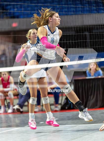 Thumbnail 2 in Philip Barbour vs. Charleston Catholic (WVSSAC Class AA Semifinal) photogallery.