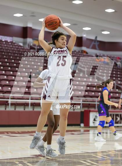 Thumbnail 2 in Bullard vs Ennis (Athens Tournament) photogallery.