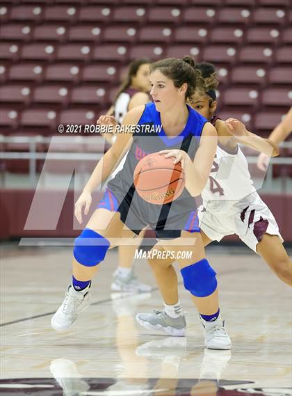 Thumbnail 2 in Bullard vs Ennis (Athens Tournament) photogallery.
