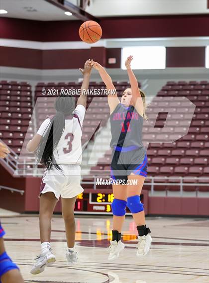Thumbnail 3 in Bullard vs Ennis (Athens Tournament) photogallery.