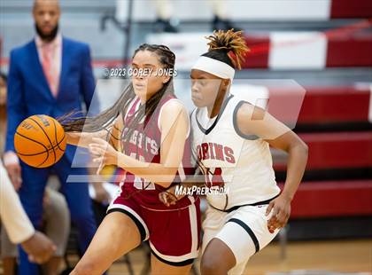 Thumbnail 2 in Midtown vs Warner Robins (GHSA 5A Elite 8 Playoff) photogallery.