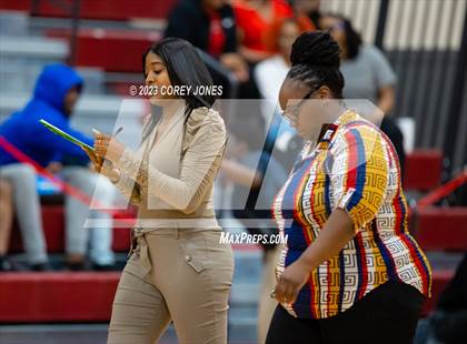 Thumbnail 1 in Midtown vs Warner Robins (GHSA 5A Elite 8 Playoff) photogallery.