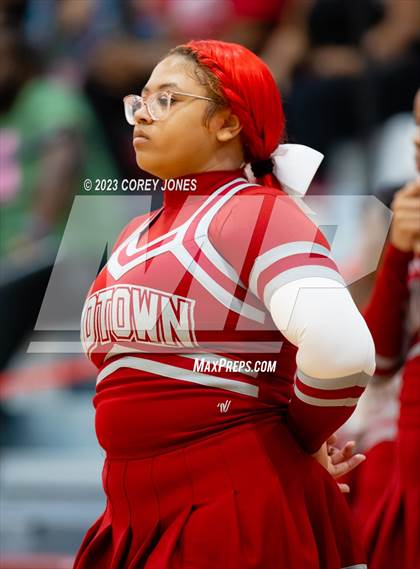 Thumbnail 3 in Midtown vs Warner Robins (GHSA 5A Elite 8 Playoff) photogallery.