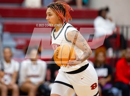 Thumbnail 2 in Midtown vs Warner Robins (GHSA 5A Elite 8 Playoff) photogallery.