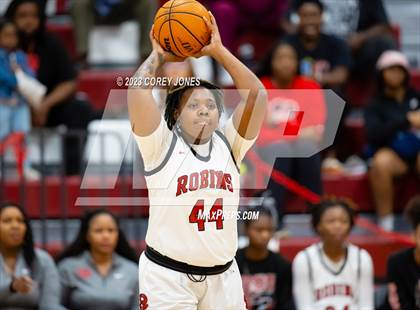 Thumbnail 1 in Midtown vs Warner Robins (GHSA 5A Elite 8 Playoff) photogallery.