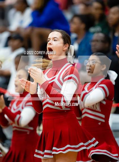 Thumbnail 1 in Midtown vs Warner Robins (GHSA 5A Elite 8 Playoff) photogallery.