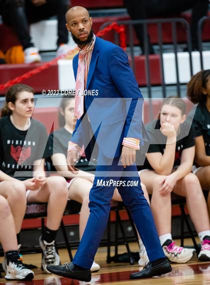 Thumbnail 3 in Midtown vs Warner Robins (GHSA 5A Elite 8 Playoff) photogallery.
