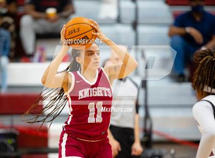 Thumbnail 3 in Midtown vs Warner Robins (GHSA 5A Elite 8 Playoff) photogallery.