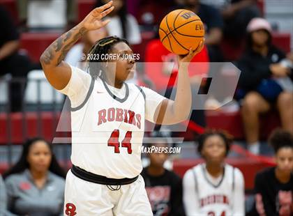 Thumbnail 3 in Midtown vs Warner Robins (GHSA 5A Elite 8 Playoff) photogallery.