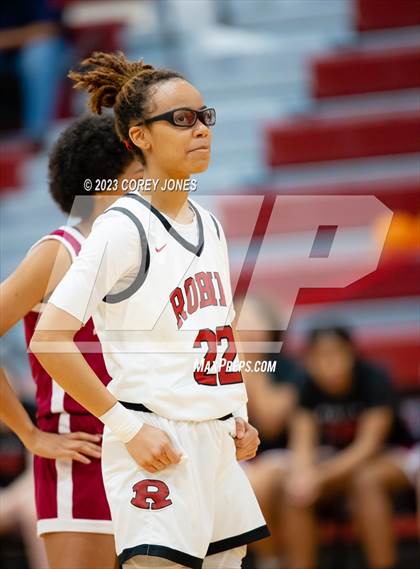 Thumbnail 3 in Midtown vs Warner Robins (GHSA 5A Elite 8 Playoff) photogallery.