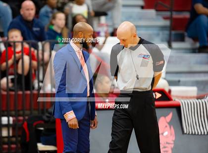 Thumbnail 1 in Midtown vs Warner Robins (GHSA 5A Elite 8 Playoff) photogallery.