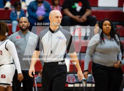 Thumbnail 3 in Midtown vs Warner Robins (GHSA 5A Elite 8 Playoff) photogallery.