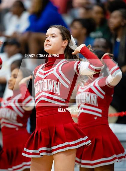 Thumbnail 2 in Midtown vs Warner Robins (GHSA 5A Elite 8 Playoff) photogallery.