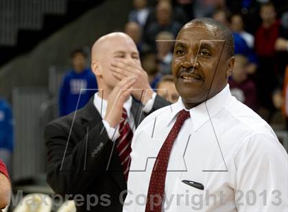 Thumbnail 3 in Holmes vs Covington Catholic (KHSAA Regional Final) photogallery.