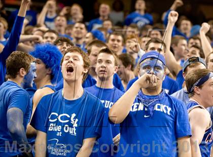 Thumbnail 2 in Holmes vs Covington Catholic (KHSAA Regional Final) photogallery.