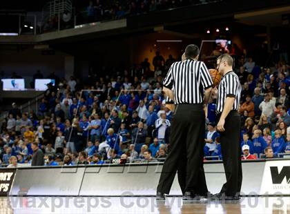 Thumbnail 2 in Holmes vs Covington Catholic (KHSAA Regional Final) photogallery.