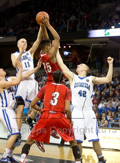 Thumbnail 3 in Holmes vs Covington Catholic (KHSAA Regional Final) photogallery.