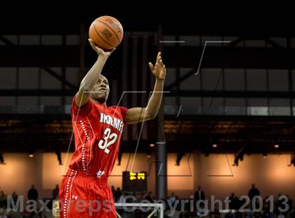 Thumbnail 1 in Holmes vs Covington Catholic (KHSAA Regional Final) photogallery.