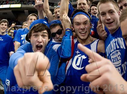 Thumbnail 1 in Holmes vs Covington Catholic (KHSAA Regional Final) photogallery.