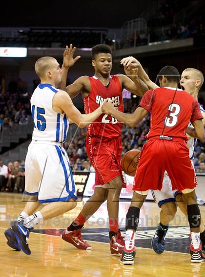 Thumbnail 1 in Holmes vs Covington Catholic (KHSAA Regional Final) photogallery.