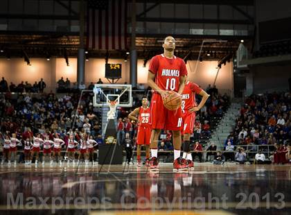 Thumbnail 2 in Holmes vs Covington Catholic (KHSAA Regional Final) photogallery.
