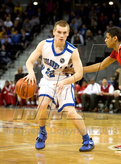 Thumbnail 1 in Holmes vs Covington Catholic (KHSAA Regional Final) photogallery.