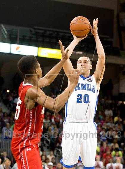 Thumbnail 3 in Holmes vs Covington Catholic (KHSAA Regional Final) photogallery.