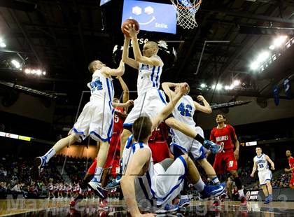 Thumbnail 3 in Holmes vs Covington Catholic (KHSAA Regional Final) photogallery.