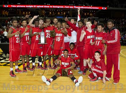 Thumbnail 1 in Holmes vs Covington Catholic (KHSAA Regional Final) photogallery.